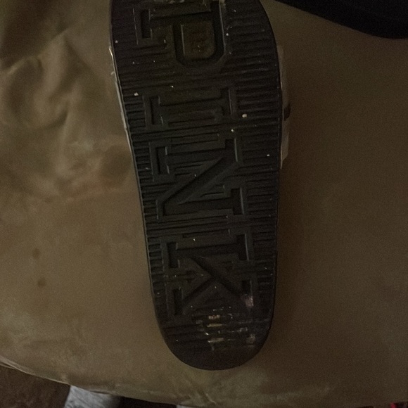 Silver large slides from Pink - Picture 4 of 4